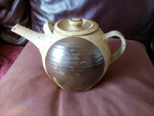 Stoneware Mid-Century Modern Pottery, Ceramics & Glass