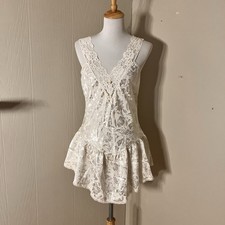 Vintage Victoria's Secret Floral Ruffle Peplum Nightie Bridal Size Small
