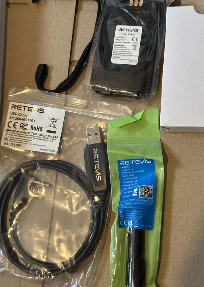 Retevis RT3S GPS 5W Funkgerät (Dual Band MOTOTRBO DMR Tier I/II) Originalverpackt mit Mikrofon + BATT - Bild 4 von 4