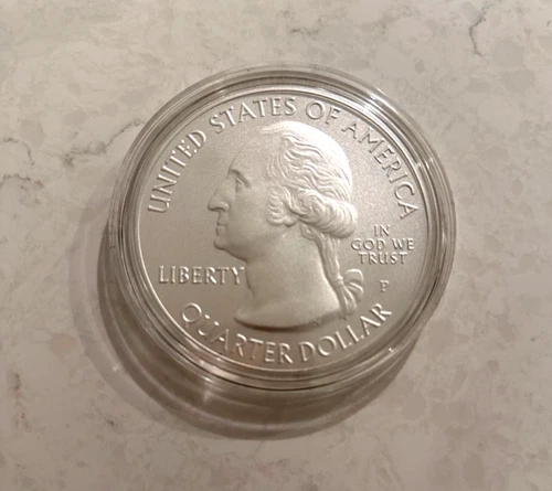 2016-P  5 oz Silver  ATB  Shawnee National Forest,  IL   w/Box & COA)  Burnished