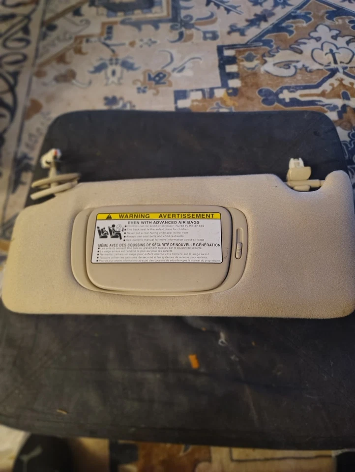 Parasol izquierdo conductor OEM 2004-2009 Lexus RX330 RX350 RX400h  Foto 3 de 4