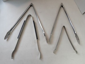 Lot of 4 Stainless Steel Tongs Grill Barbeque Kitchen  American Metalcraft  FEGS