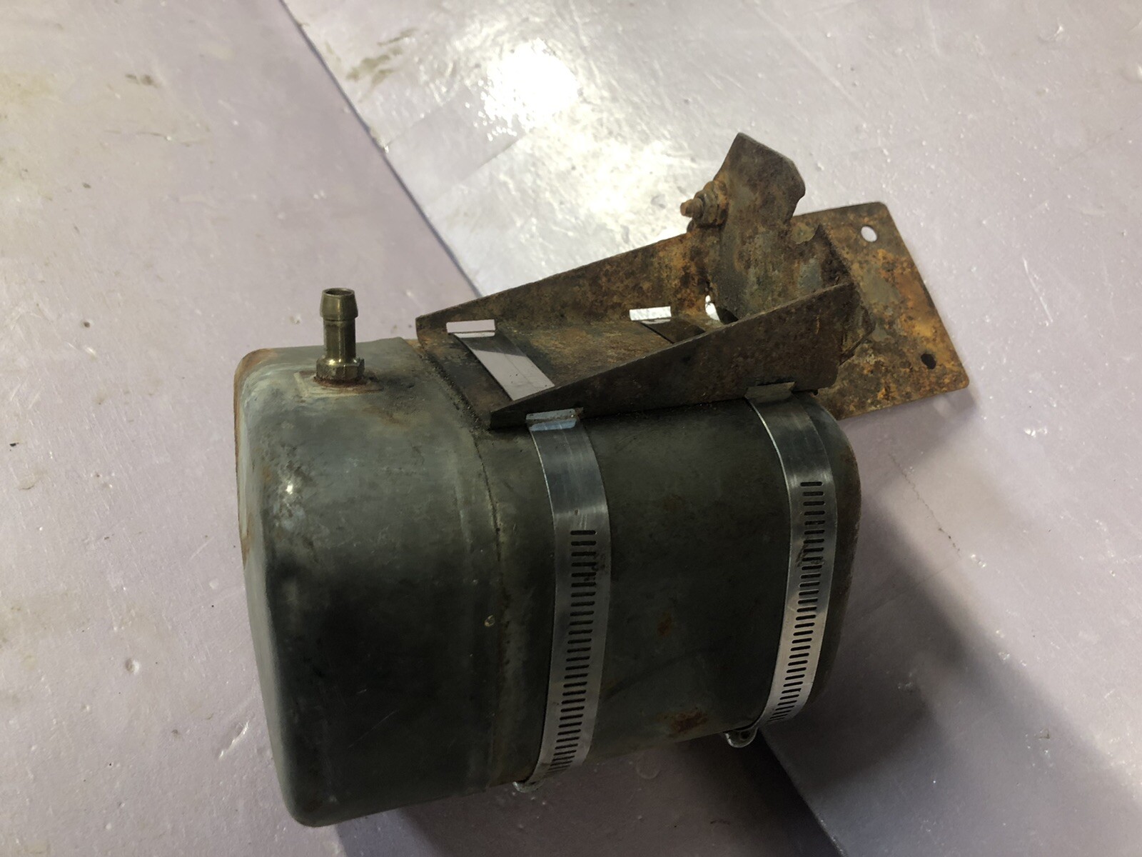 OEM ARCTIC CAT KITTY CAT GAS TANK & Mount Snowmobile eBay