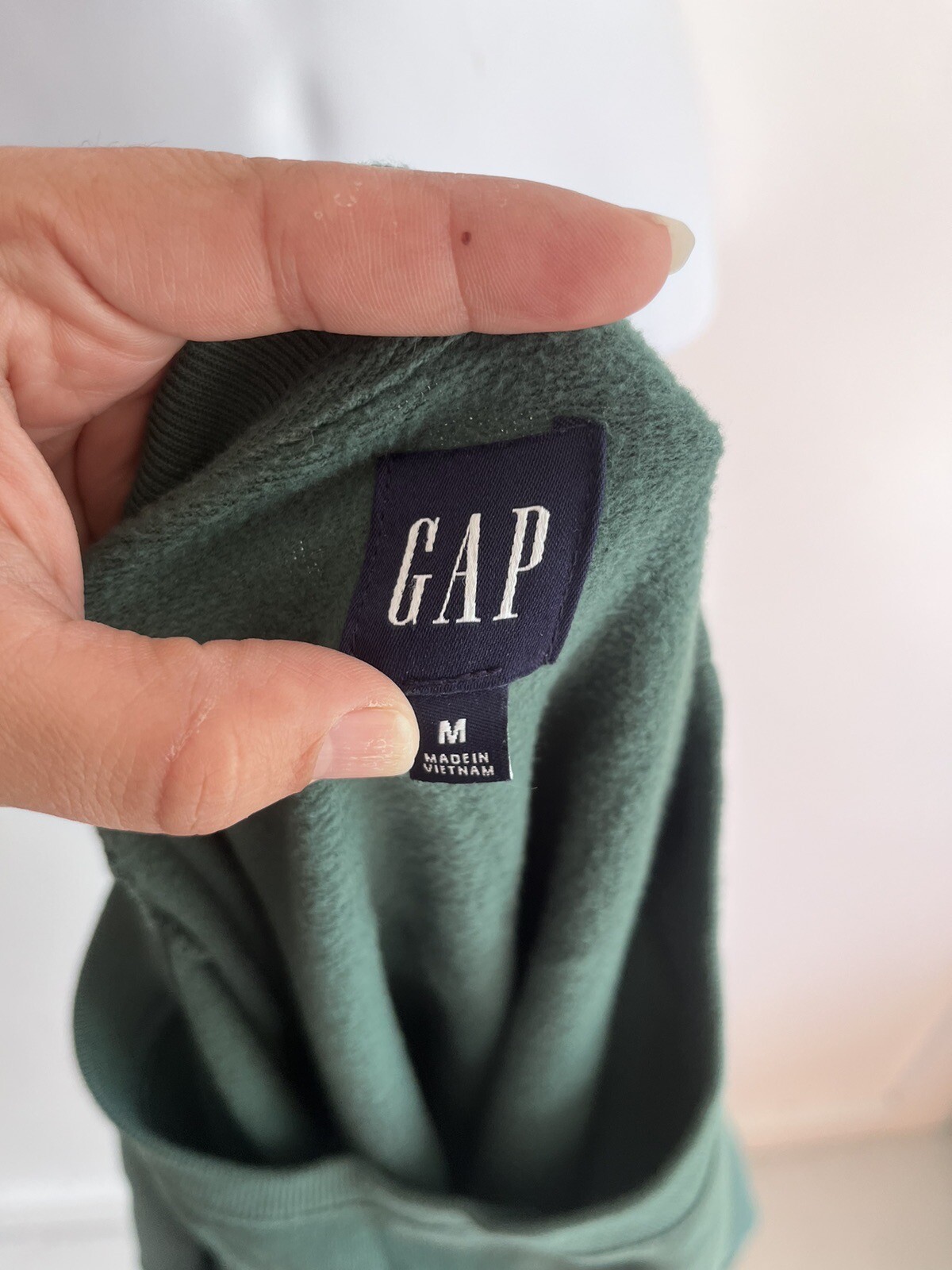 Green Gap Sweater Size Medium - image 3