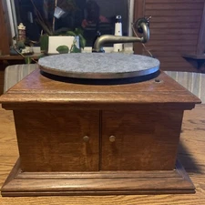 Vintage Rare Victor Talking Machine Style VV-VI Number 123216F