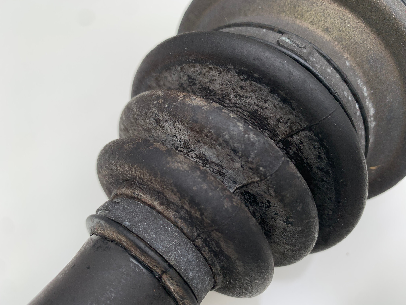 06 MASERATI QUATTROPORTE M139 F1 REAR LEFT ( DRIVER SIDE ) AXLE SHAFT 192746