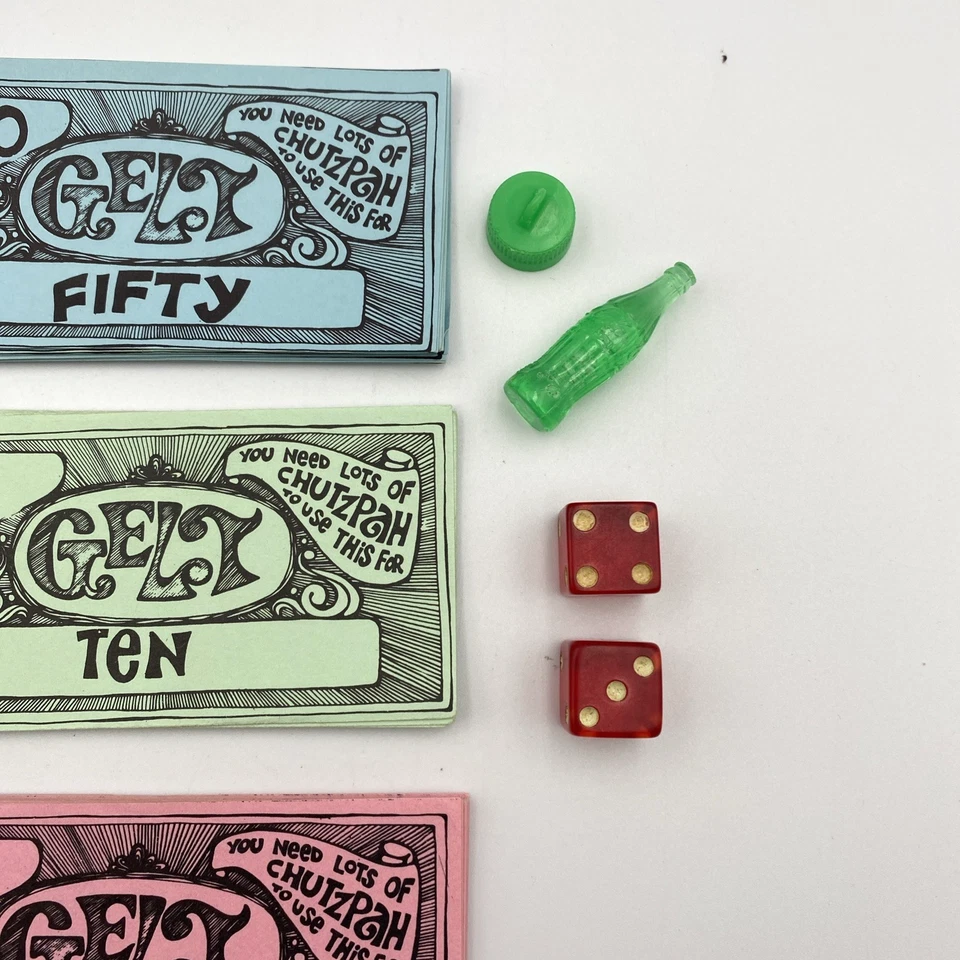 VTG Chutzpah 1967 Board Game GELT MONEY  & DICE Replacement - Image 2 of 3