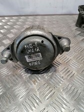 Support moteur Mercedes 207