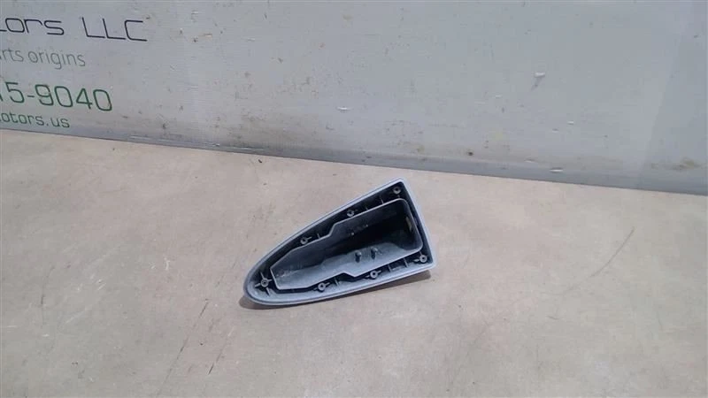 Antena de techo Hyundai Elantra 2019-2020 cubierta de tiburón 96210F3500ww8 Foto 3 de 4