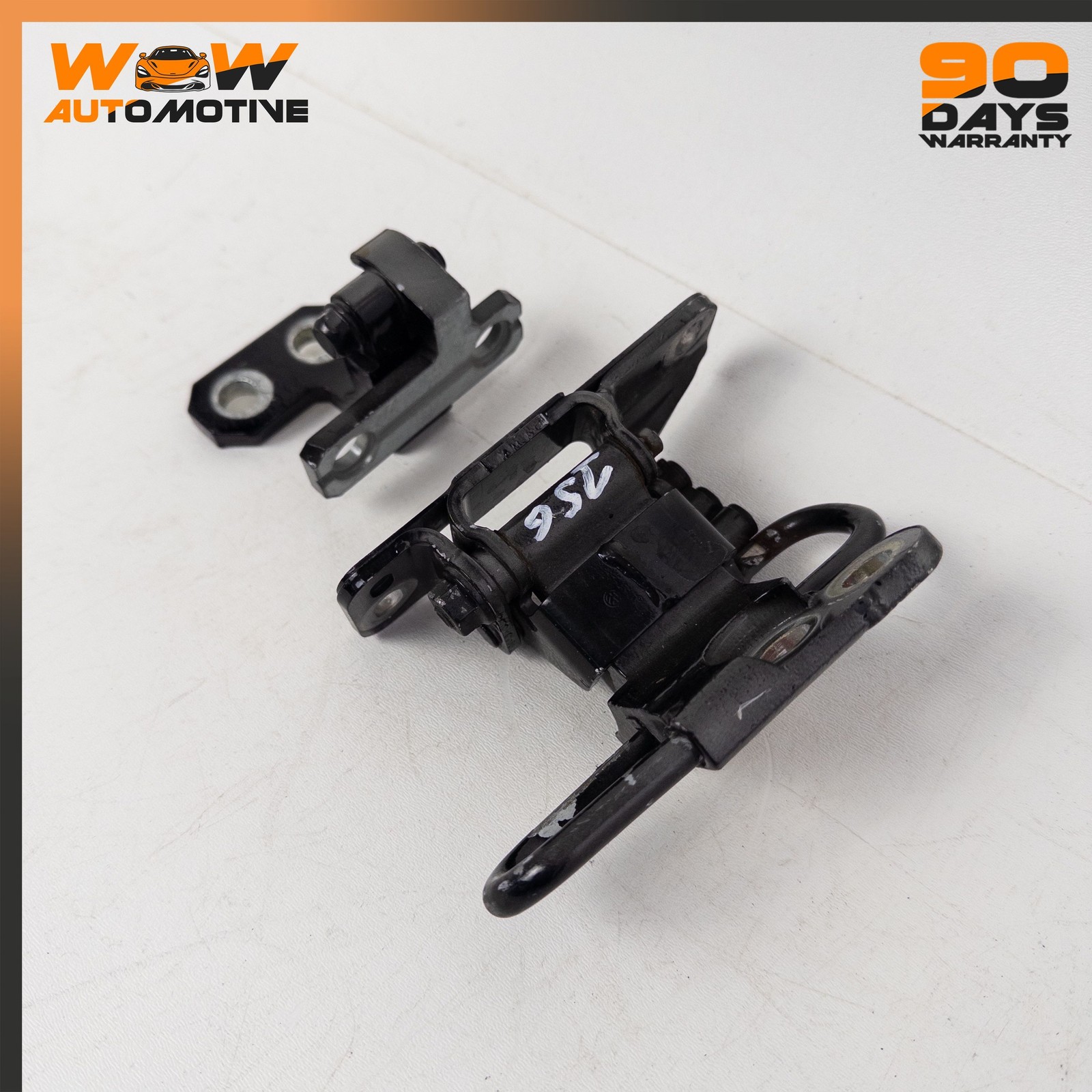06-13 BENTLEY CONTINENTAL FLYING SPUR FRONT LEFT LOWER UPPER DOOR HINGE OEM