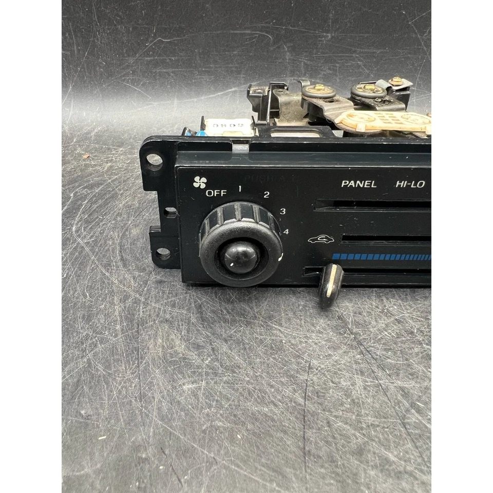 Ford Escort 1991-1994 OEM módulo de control de temperatura climatizado calentador de aire acondicionado BWUAOH0B Foto 4 de 4