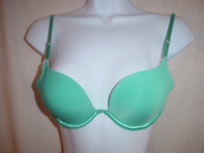 Victorias Secret Infinity Edge Extreme Plunge Push Up Bra 36B L Emerald  NWOT