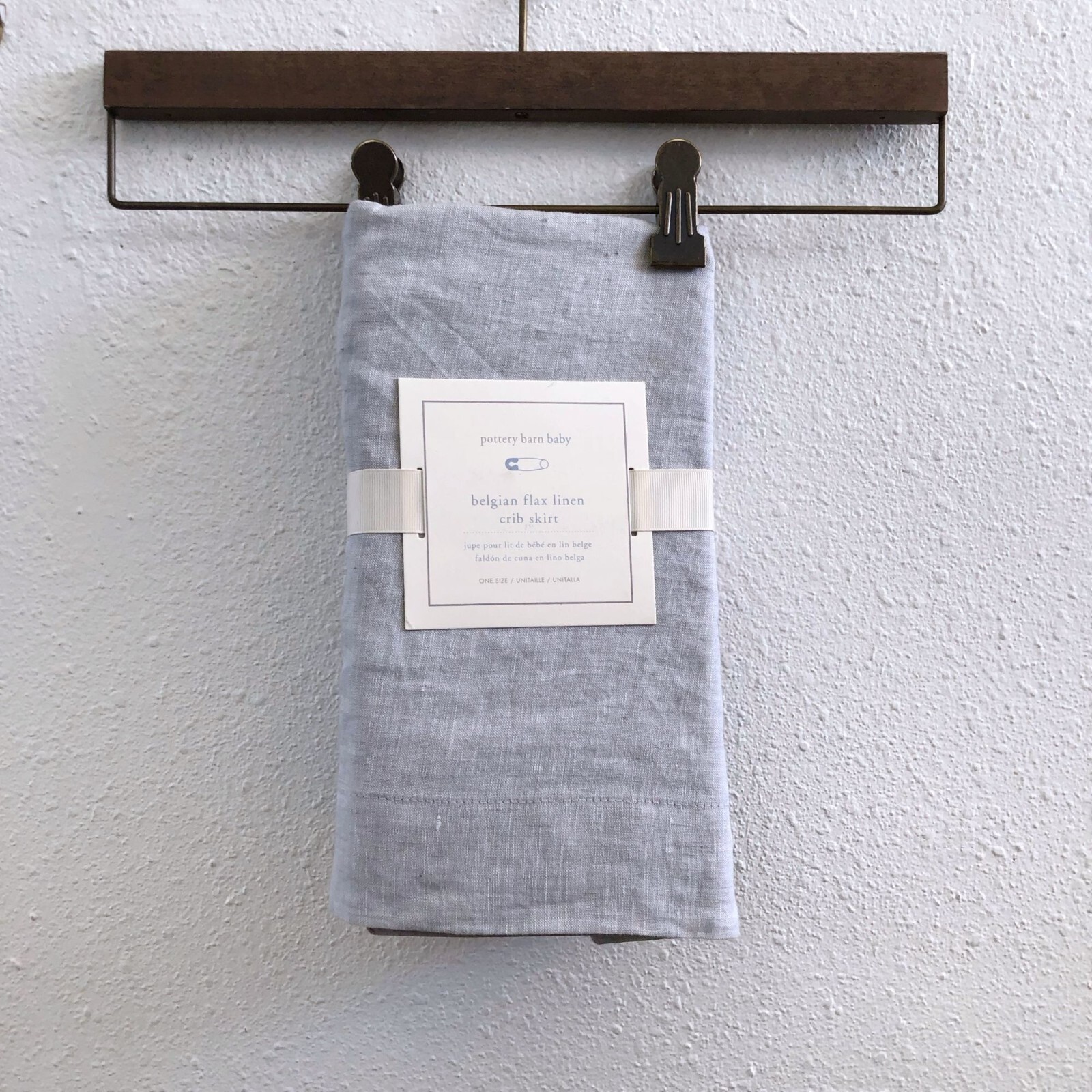 POTTERY BARN Belgian Flax Linen Crib Skirt