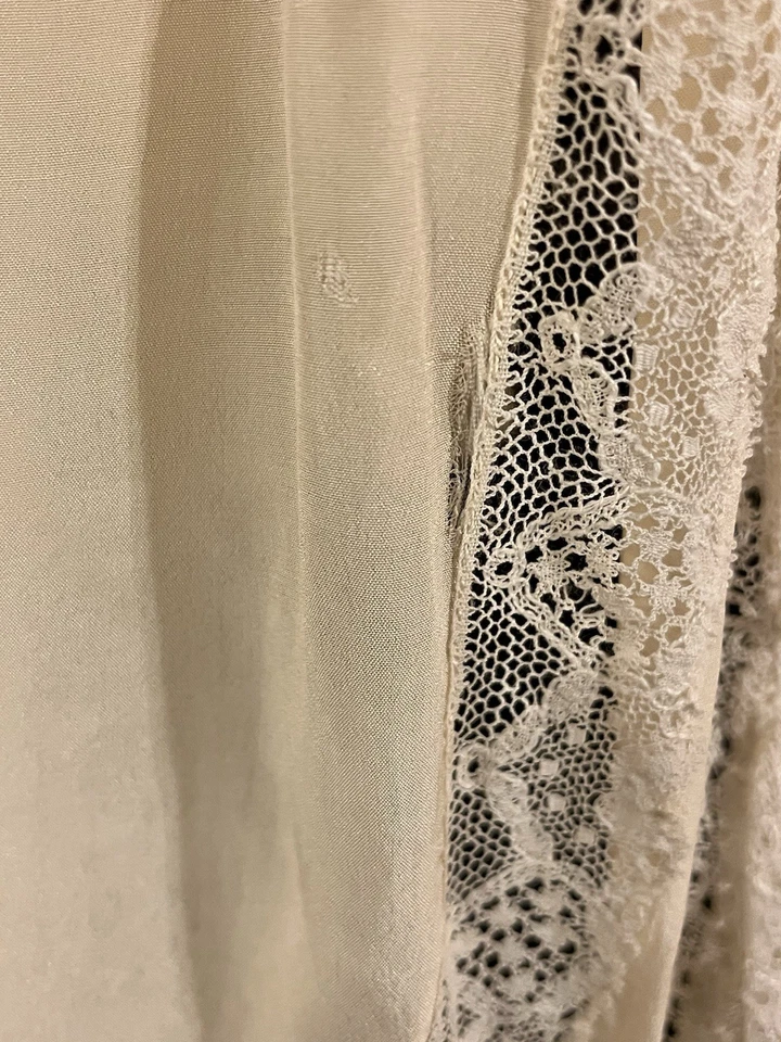 "Vestido de bautizo de encaje y seda marfil antiguo hecho a mano 2130🌟 33""" Foto 3 de 4