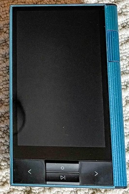 Astell & Kern Kann portable music player -- Eos Blue color