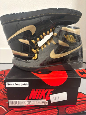 Jordan Air Jordan 1 Men s High Top Lace-Up Sneaker Black Metallic Gold 2020