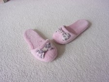 Victoria's Secret Pink Bow Slippers Size Medium