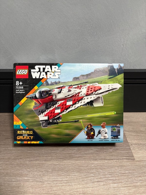 LEGO Star Wars: Jedi Bob's Starfighter (75388) Brand New and Sealed