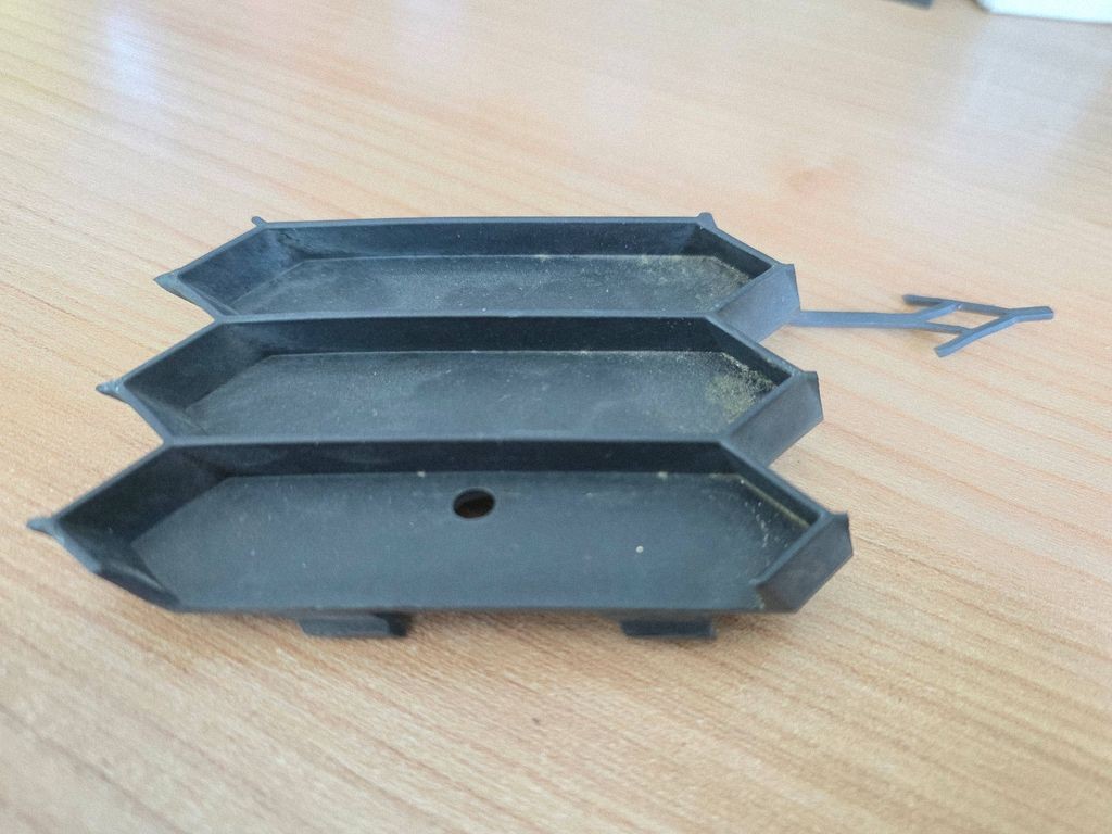 Abdeckung Deckel Abschleppöse vorne