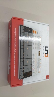 IK MULTIMEDIA Drum Machine UNO Gebraucht