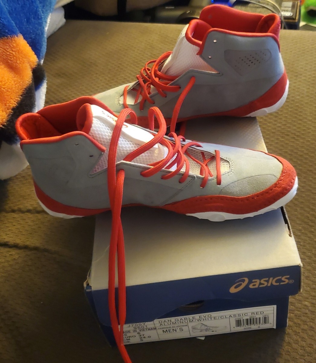 Asics Dan Gable EVO Wrestling Shoes - Aluminum/White/Red  display picture 3