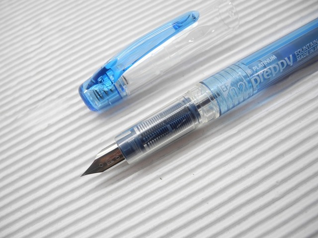 0.2 mm fountain pen