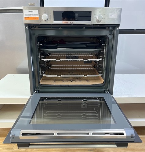 BOSCH Series 4 HBS573BS0B 71L Built-In Electric Single oven, Self cleaning - Picture 3 of 9