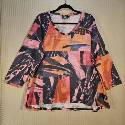 Vecceli Italy Shirt Ladies XL Multi Color Geo V-Neck 3/4 Sleeve Light Weight