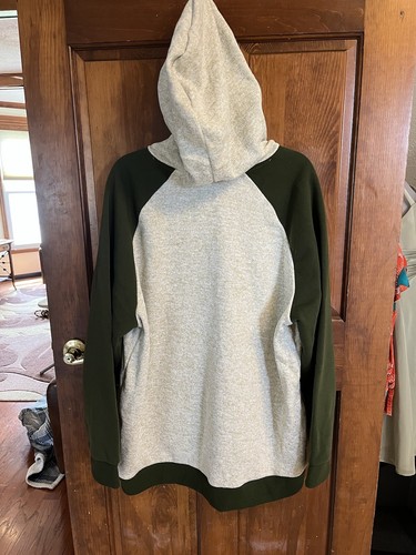 Men’s EUC Realtree Hoodie size XXL. Oatmeal, dark green & orange. Kangaroo Pocke - Picture 7 of 10