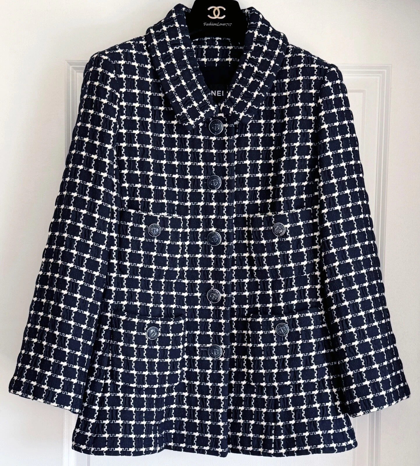 GIACCA DA PASSERELLA CHANEL 18A HAMBURG BLU NAVY BIANCA BOTTONI CC 40