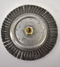 Weiler Dually Stringer Bead Wheel  Cleaning Brush Flip N Fast 7" Dia Stainless