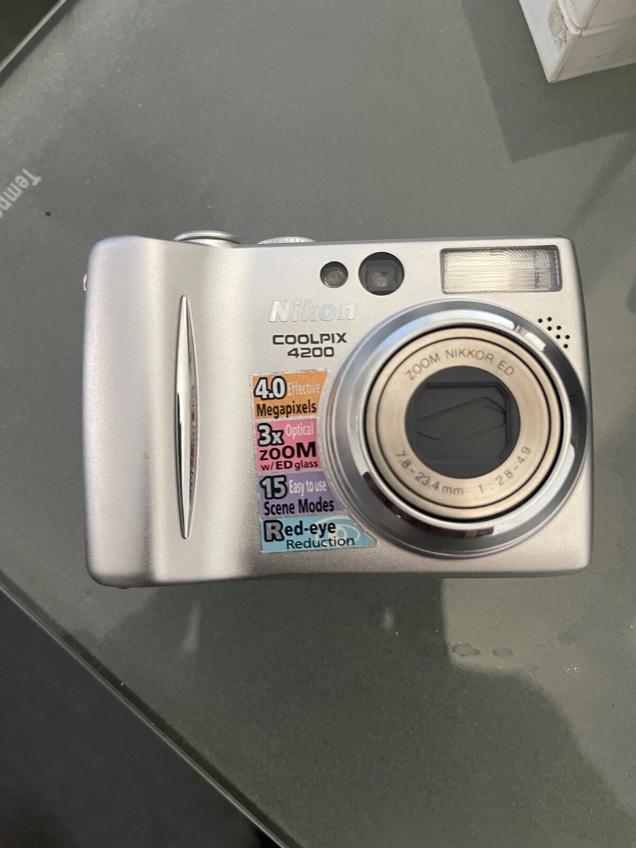 Nikon COOLPIX 4200 4.0MP Digital Camera - Silver for sale