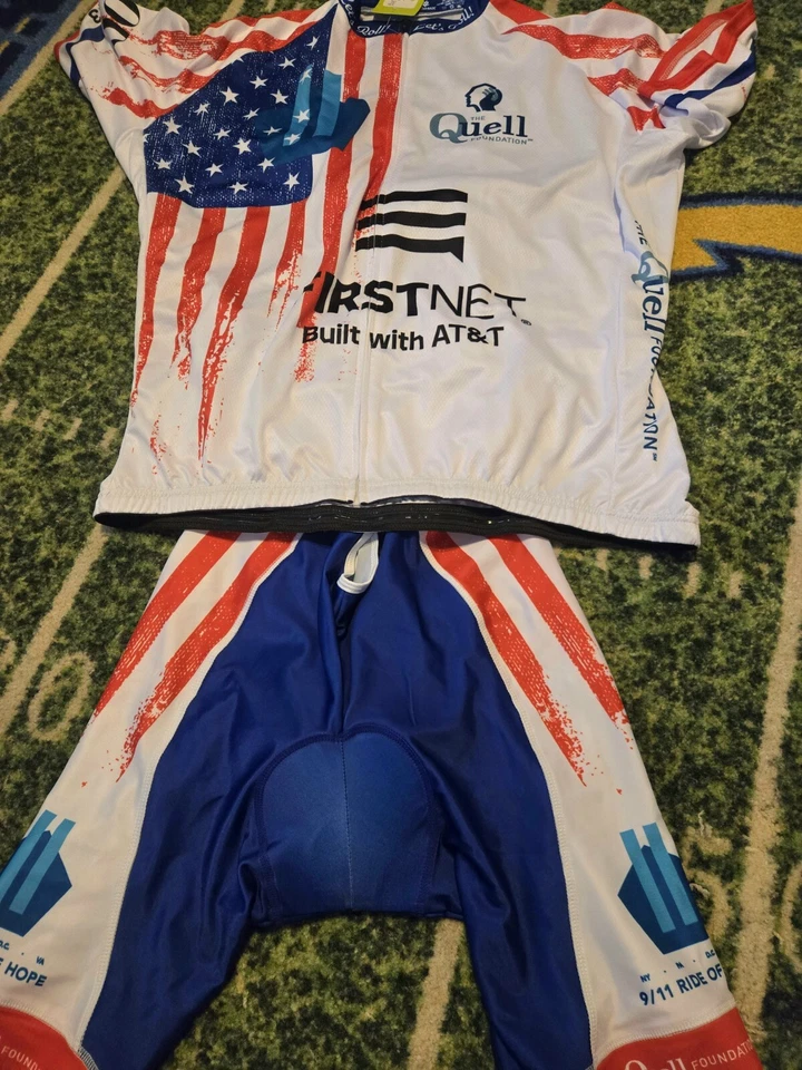 Base 911 Ride of Hope Quell Foto 4 de 4