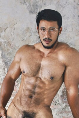 [N300] Male Model Showing Off Posing Beefcake Alpha Hunk Man