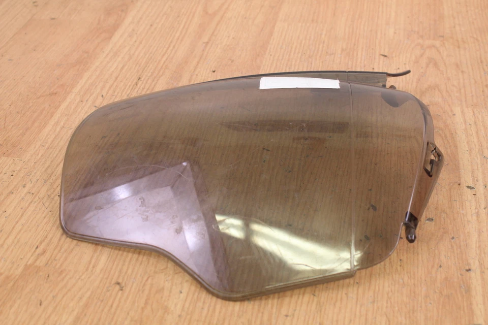 Protector deflector de viento derecho Polaris 600 IQ TOURING 2009 - humo Foto 2 de 4