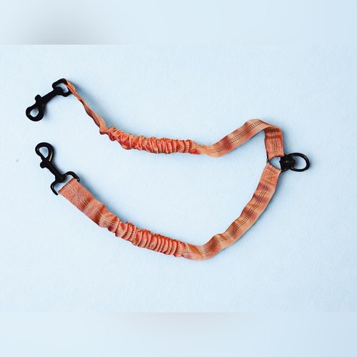 Tangle Free Dual Lead 360 Swivel Clasp. Bungee extends from 20 to 35 in New