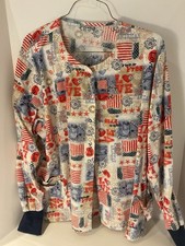 UA Scrub Jacket / Lab Coat Size XL Unisex Patriotic Flag Hearts Love
