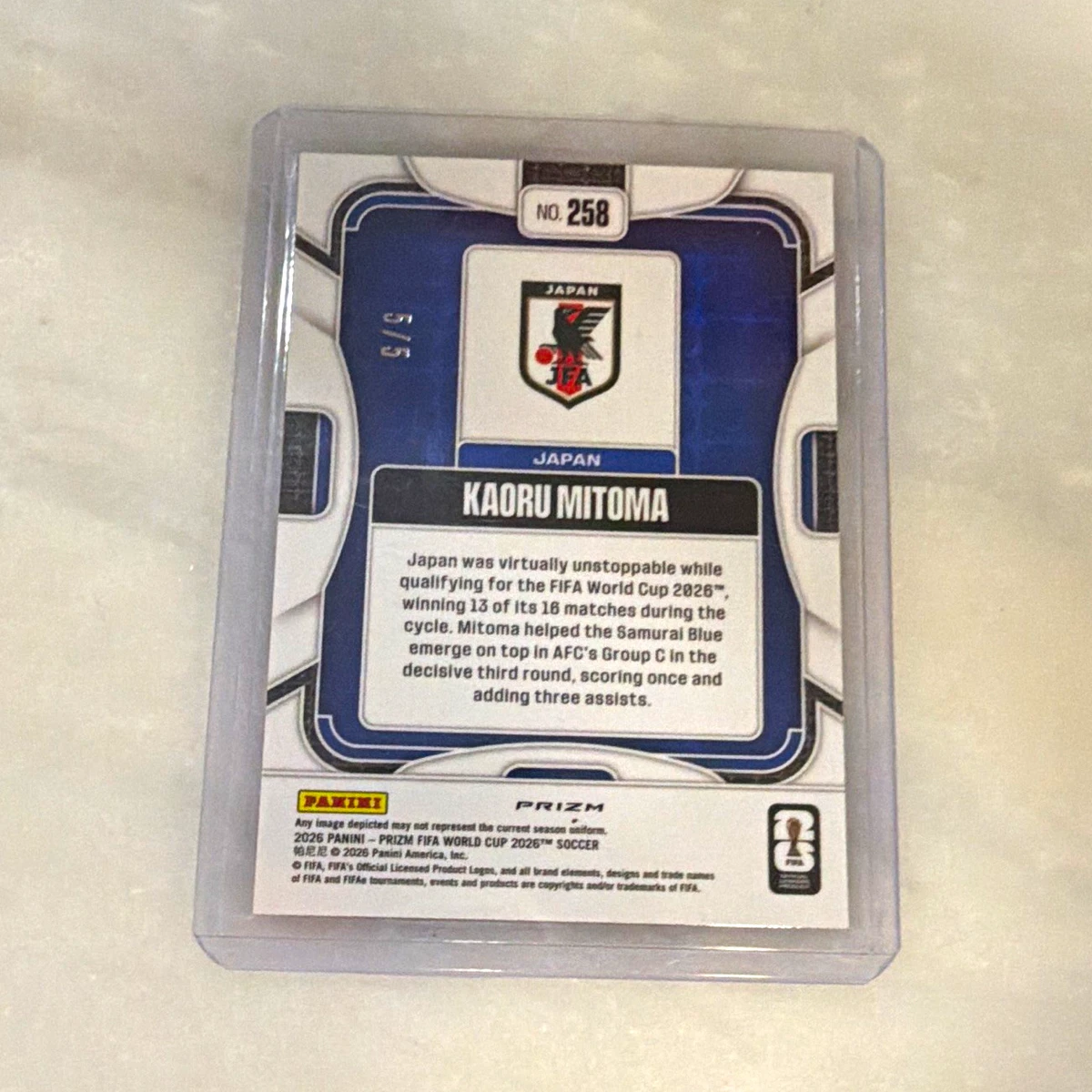 25+ Soccer Japan Serial Numbered Sports Trading Cards