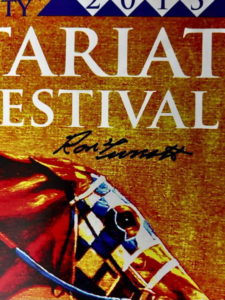 PÓSTER DEL FESTIVAL DE SECRETARÍA FIRMADO POR PENNY CHENERY, RON TURCOTTE, CHARLIE DAVIS Foto 2 de 3