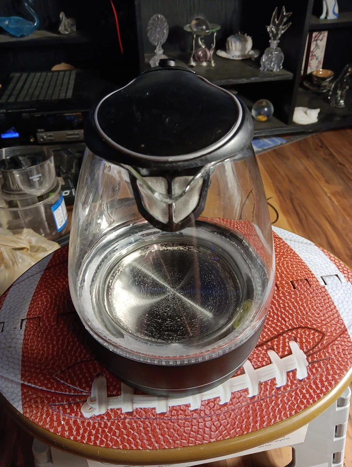 Hervidor de agua eléctrico Ovente KG83B 1,5 L Intertek 4005297 solo hervidor de agua de repuesto Foto 2 de 4