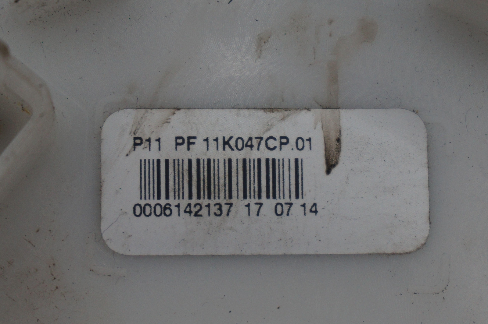 Right Passenger Fuel Pump & Flange Assembly OEM 11K047CP McLaren 650S 2015