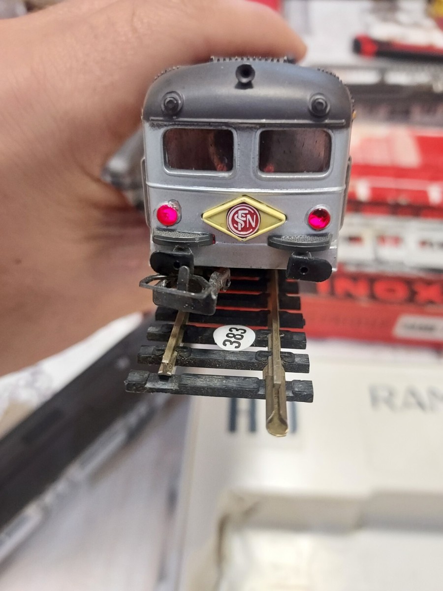 Autorail Banlieue Budd – Jouef 1/87 – Avec éclairage – Analogique – Boîte N°6