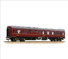 Bachmann Branchline BR Miniature Buffet Car 39-266 OO Scale