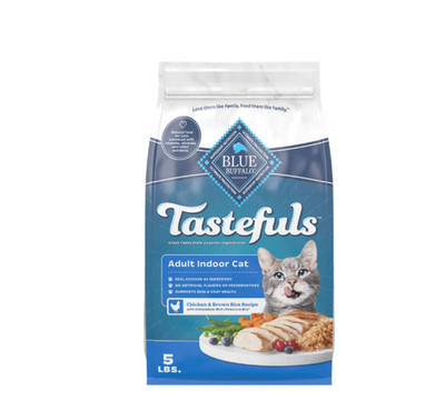 Blue Buffalo Tastefuls Indoor Adult Cat Food, Chicken & Brown Rice, 5 lb Bag