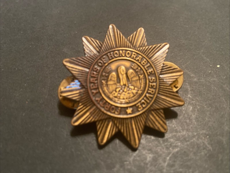 Louisiana National Guard Pen 40 Years Of Honorable Service