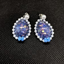 Galaxie Opal Harz ovale Ohrringe mit Perle & ...