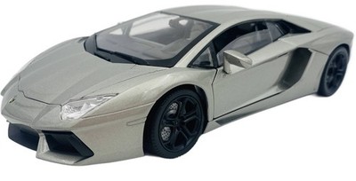 Lamborghini Aventador LP700-4 Modell 1:18 Motormax 79154