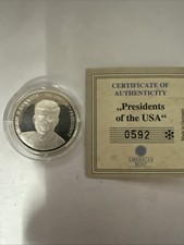 The Presidents of the USA John F. Kennedy Uncirc 30mm 8.5g  .999 Silver & COA.