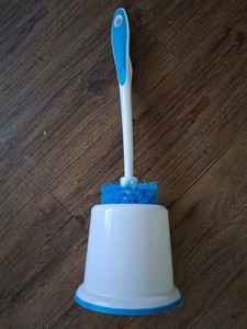 SimplyDone Toilet Bowl Cleaner- Toilet Brush, Storage Caddy 