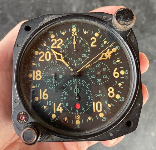 ELGIN NATIONAL WATCH CO 37500 AN57141 MILITARY AIRCRAFT 5 DIAL 8 Day CLOCK WW11